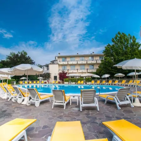 Du Parc Otel 4*